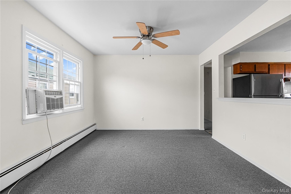 13719 257th Street - Photo 4