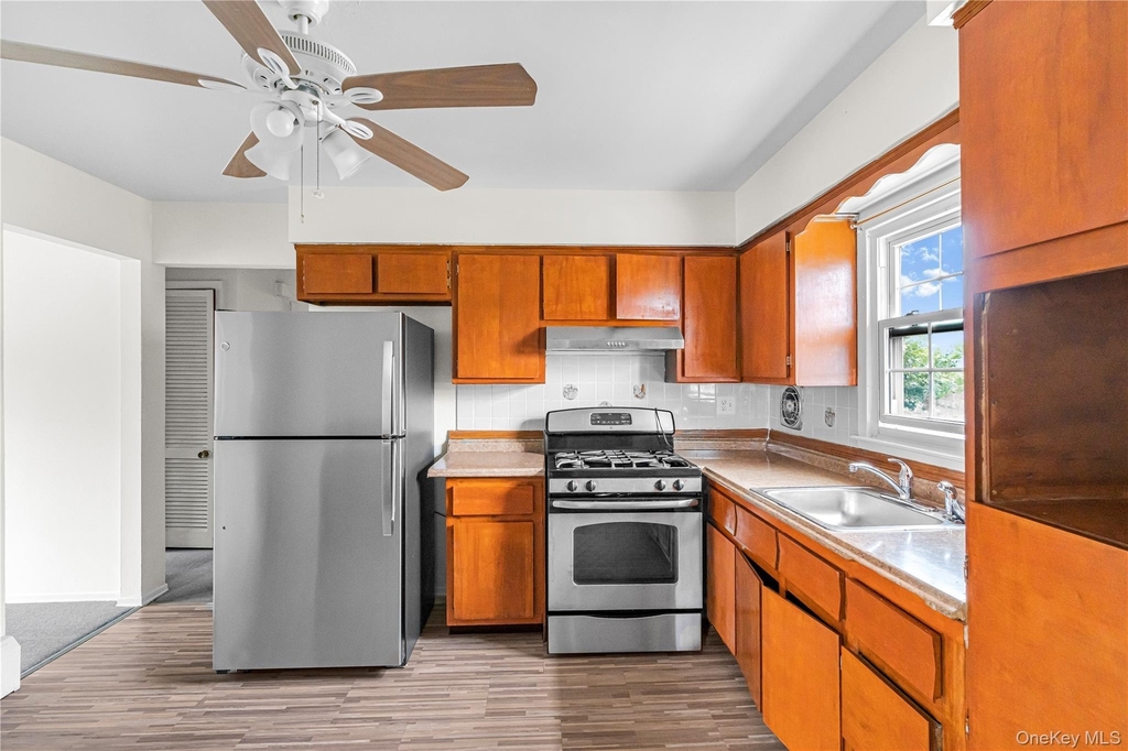 13719 257th Street - Photo 7