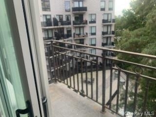 7166 Parsons Boulevard - Photo 2