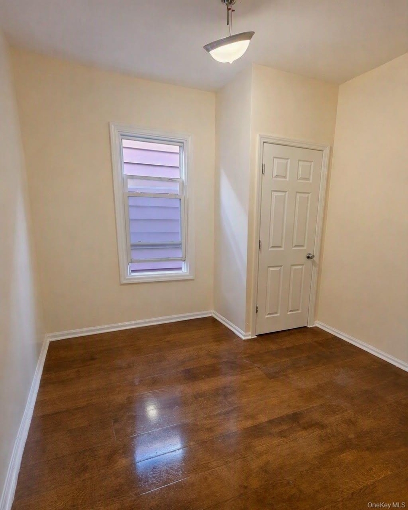 6807 59th Drive - Photo 4