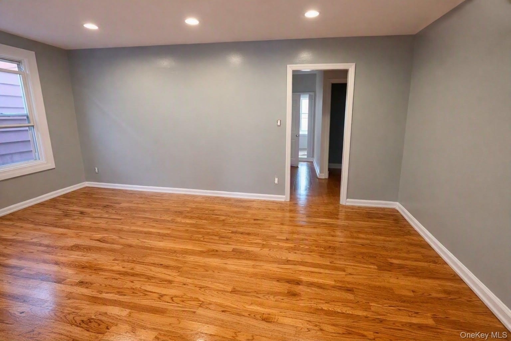 6807 59th Drive - Photo 3