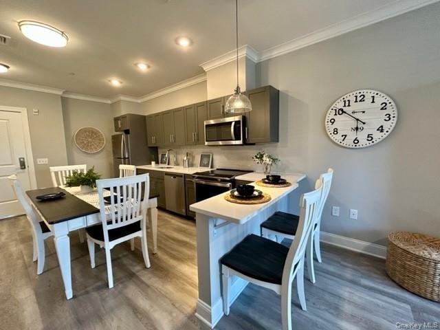 75 E Hoffman Avenue - Photo 3