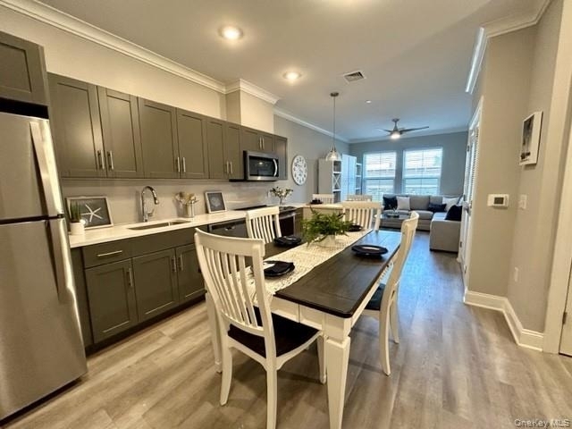 75 E Hoffman Avenue - Photo 2