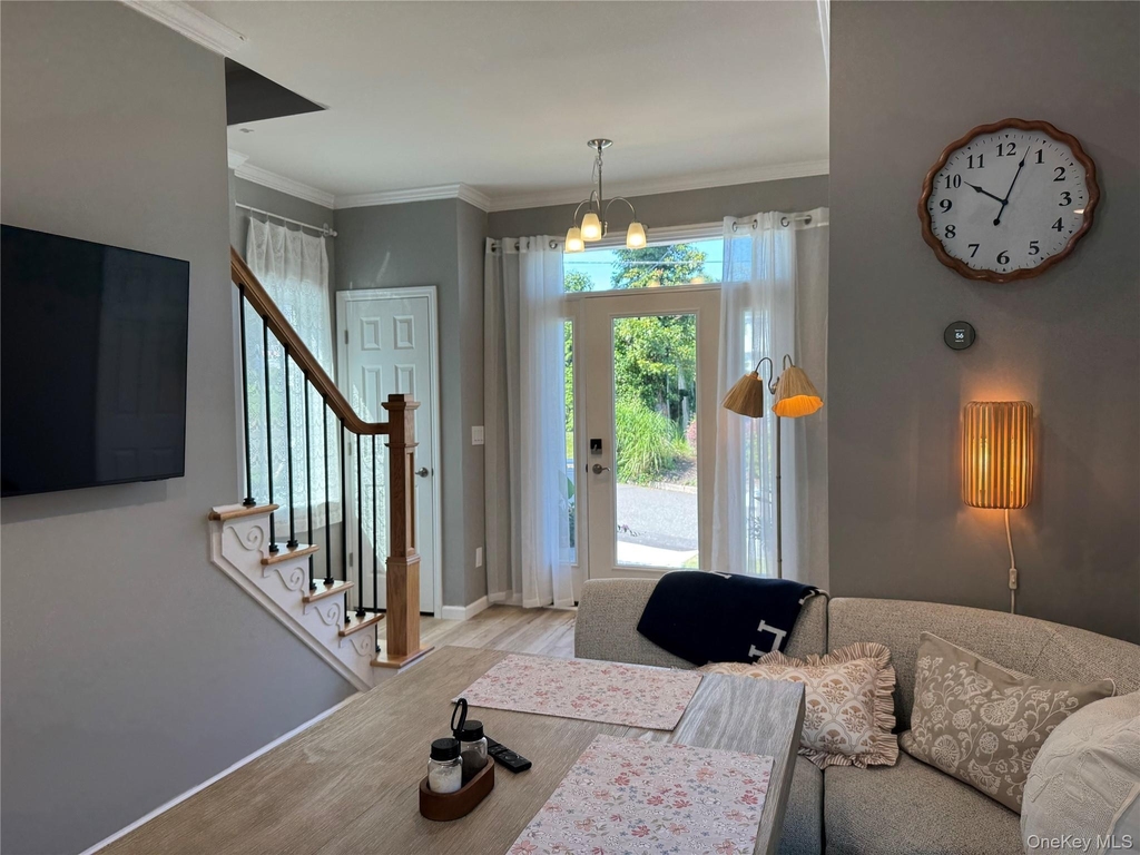 119 Whittier Drive - Photo 3