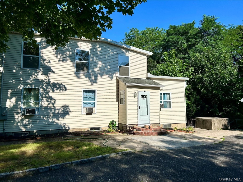 321 Canal Road - Photo 1