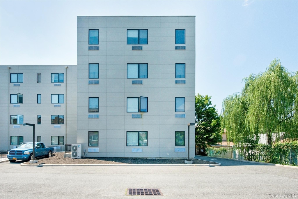 479 Front Street - Photo 15