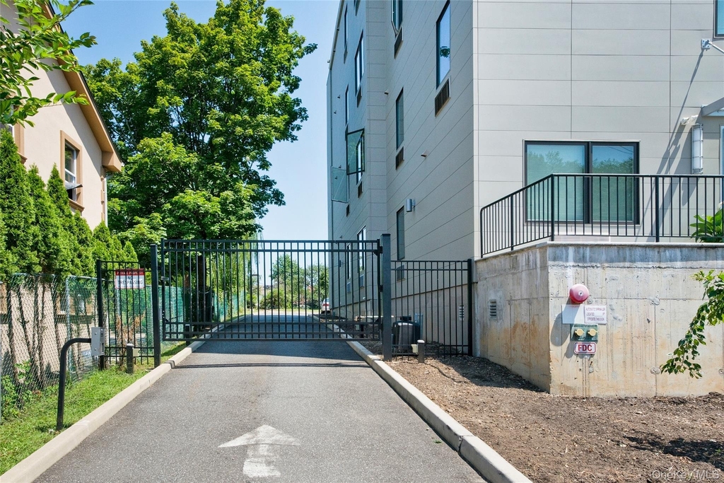 479 Front Street - Photo 13