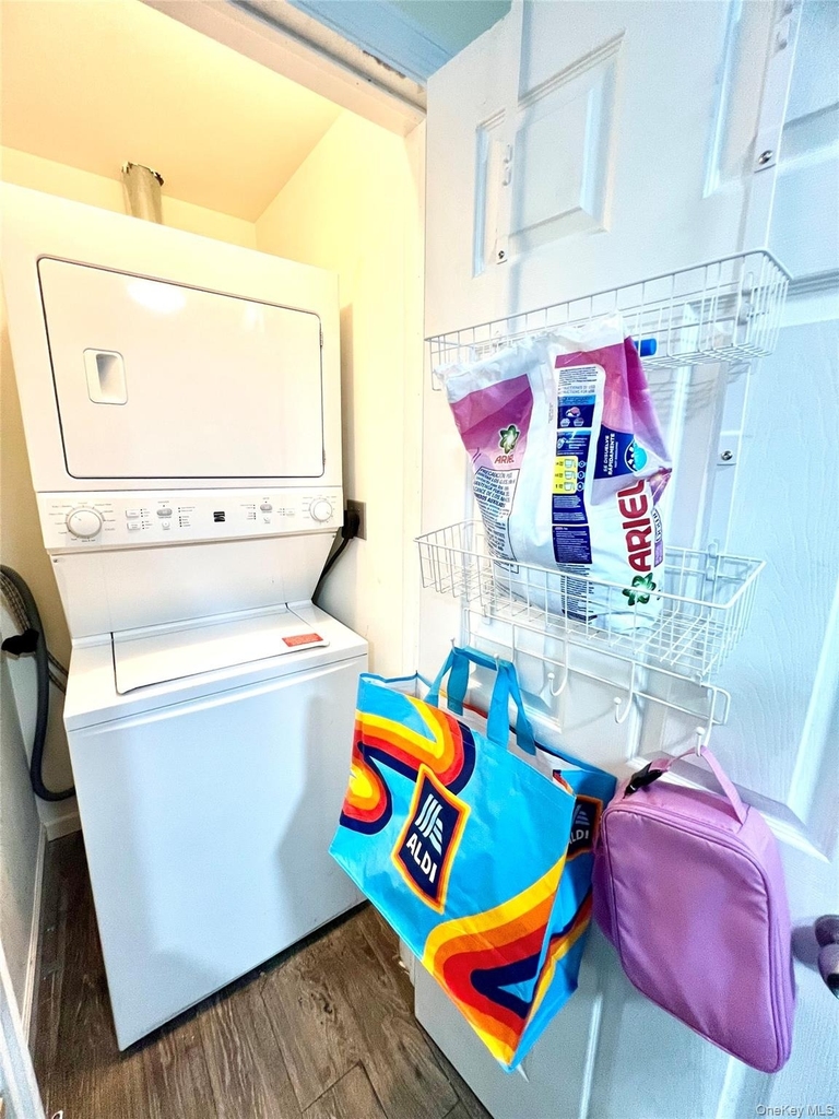 108 North Street - Photo 17