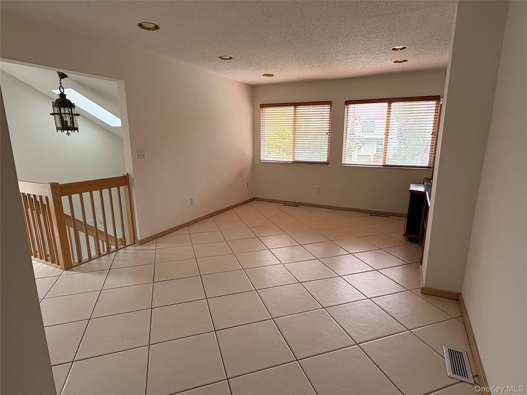 41 Waterside Close - Photo 5