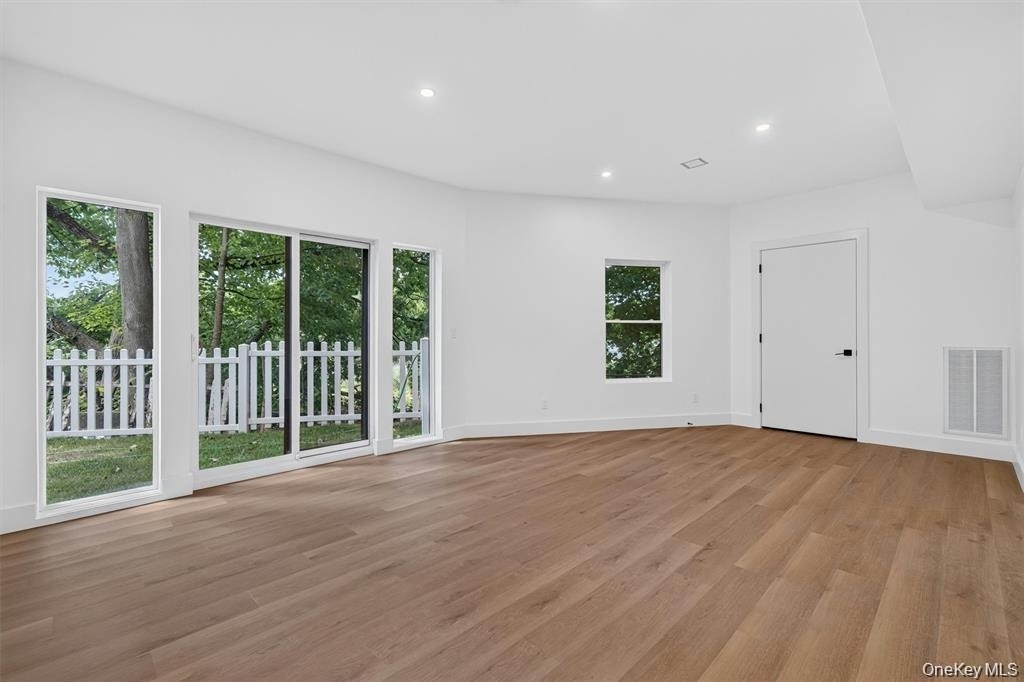 117 Orchard Street - Photo 34