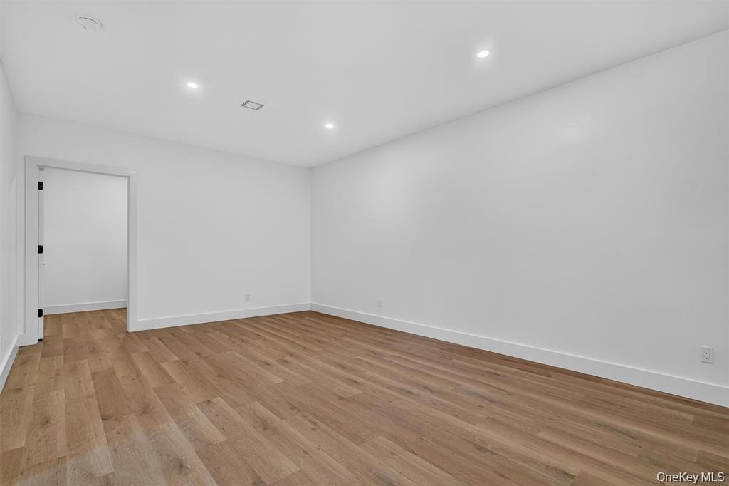 117 Orchard Street - Photo 32
