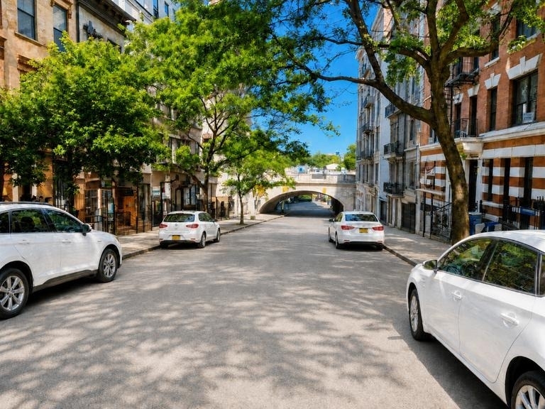628 W 138th Street - Photo 8