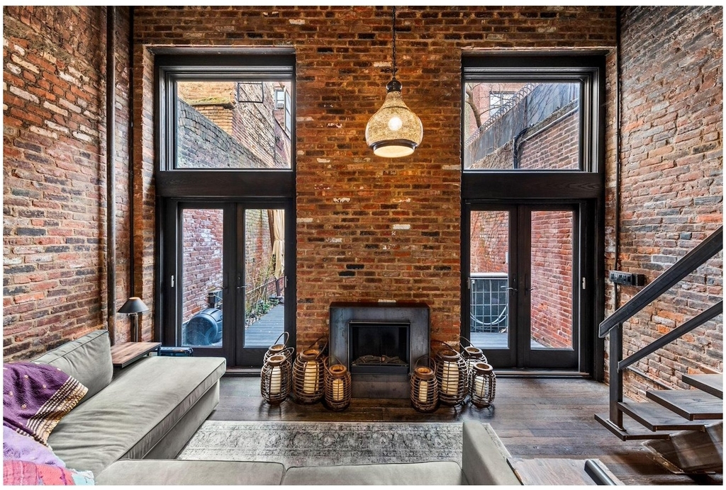 100 W 15th Street - Photo 0
