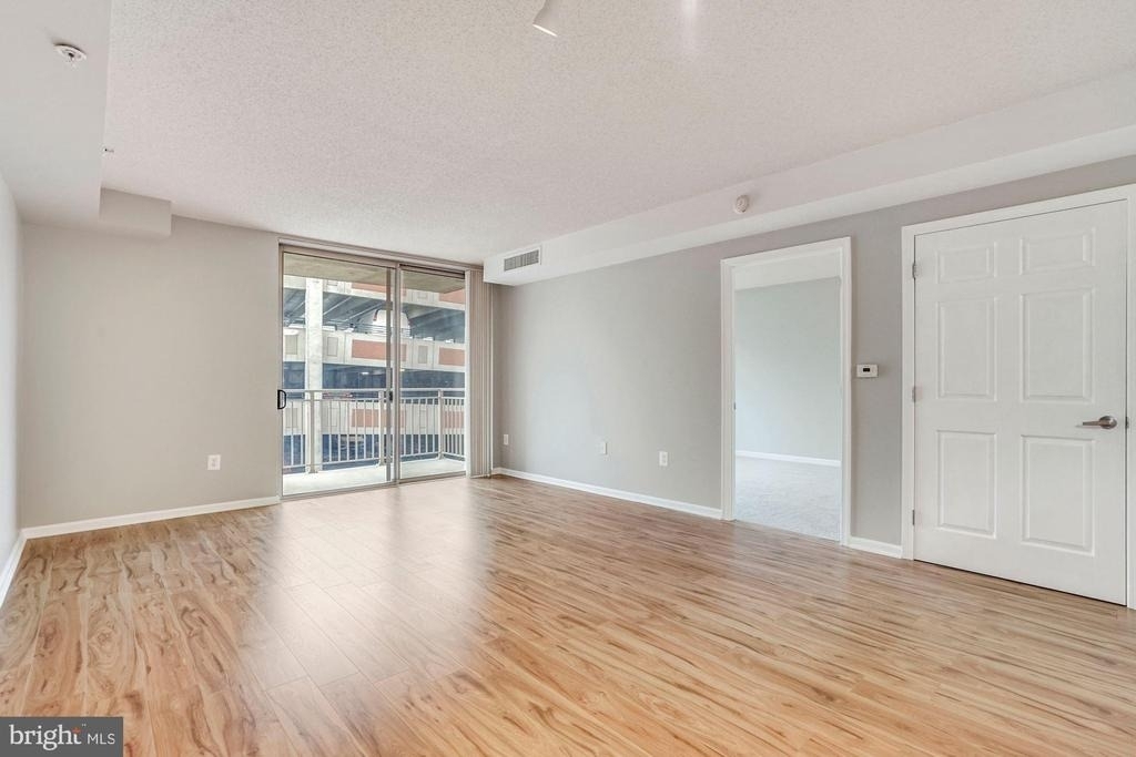 2726 Gallows Road - Photo 7