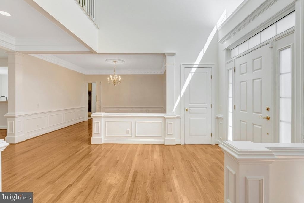 5257 Winter View Drive - Photo 11
