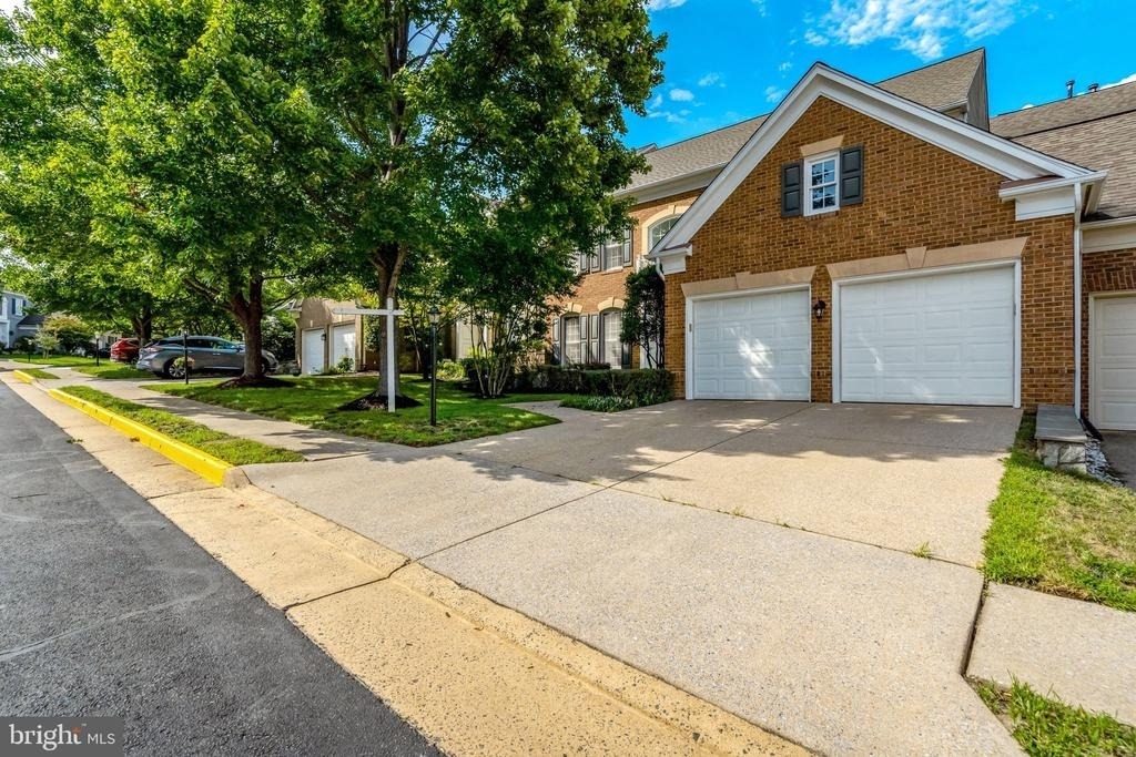 5257 Winter View Drive - Photo 1