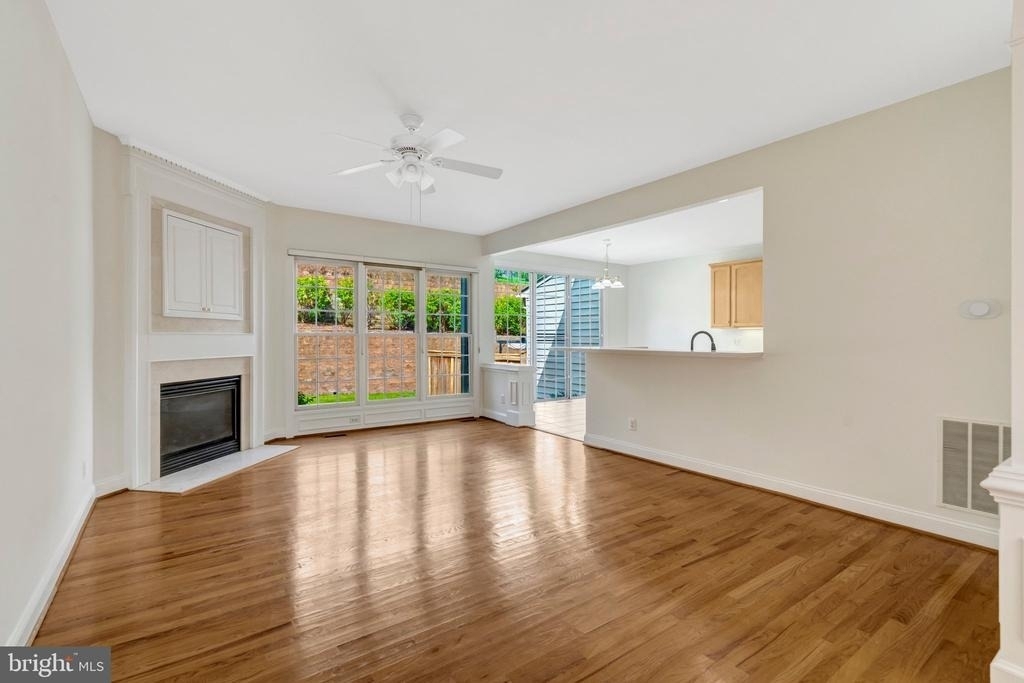 5257 Winter View Drive - Photo 21