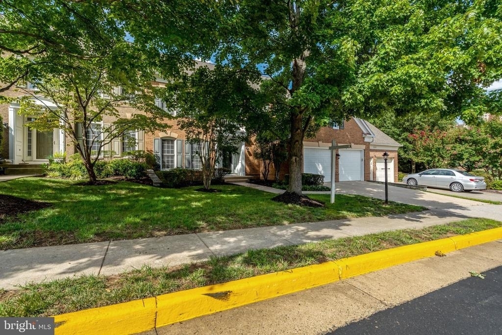 5257 Winter View Drive - Photo 3