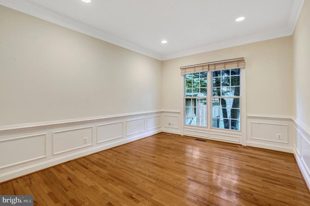 5257 Winter View Drive - Photo 16
