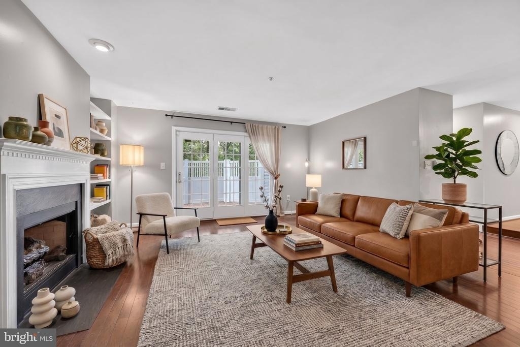 6107 Wigmore Lane - Photo 2