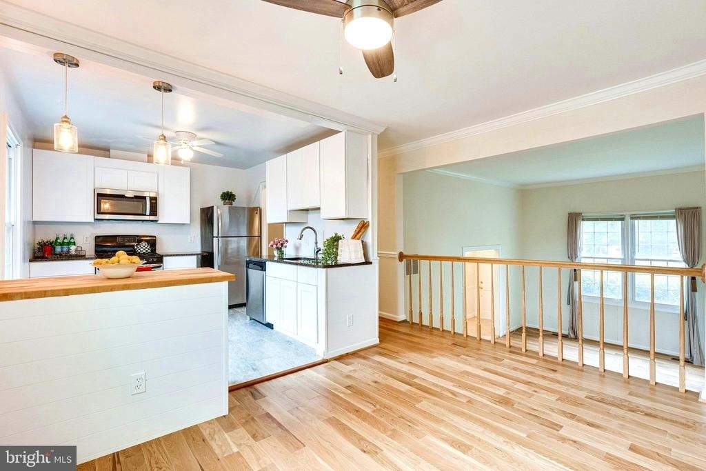 5408 Brixham Court - Photo 8