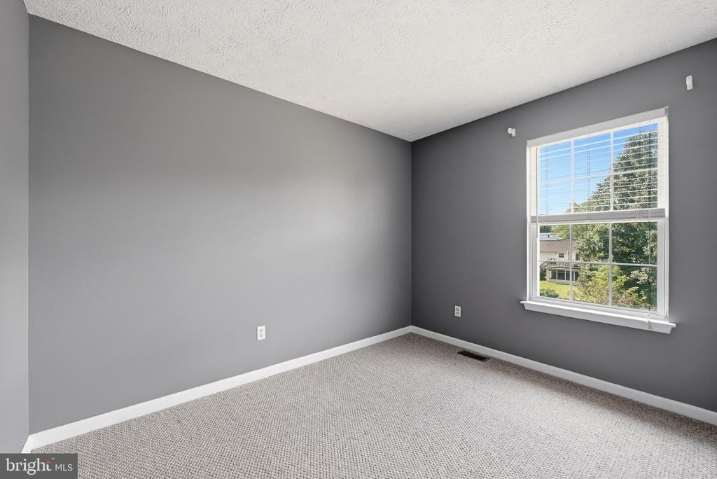 112 Chatham Square - Photo 16