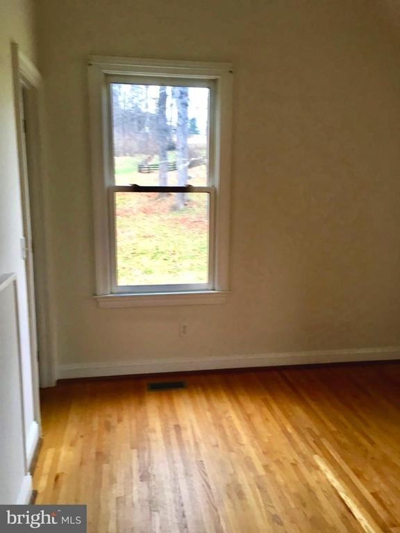 9078 Garage Apt Knoll Run Lane - Photo 10
