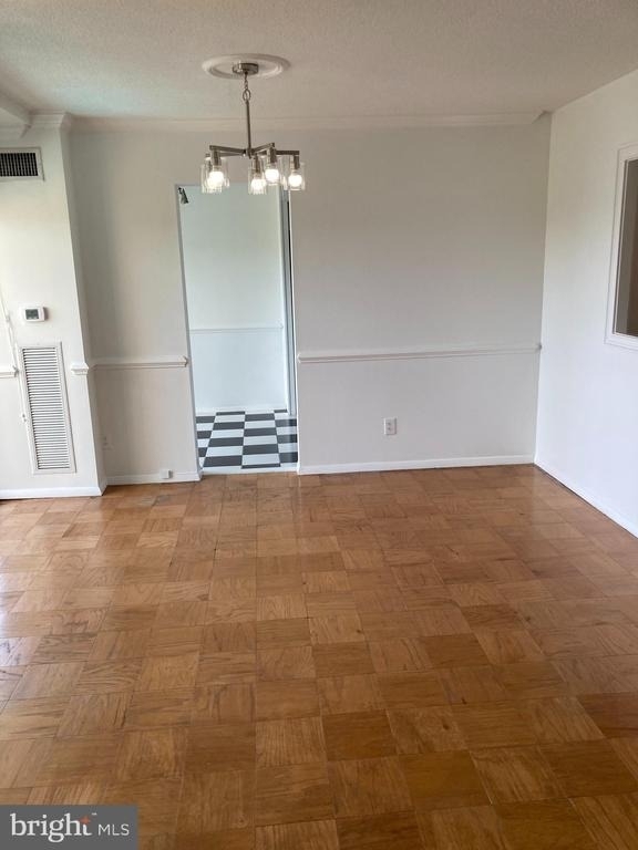 501 Slaters Lane - Photo 7