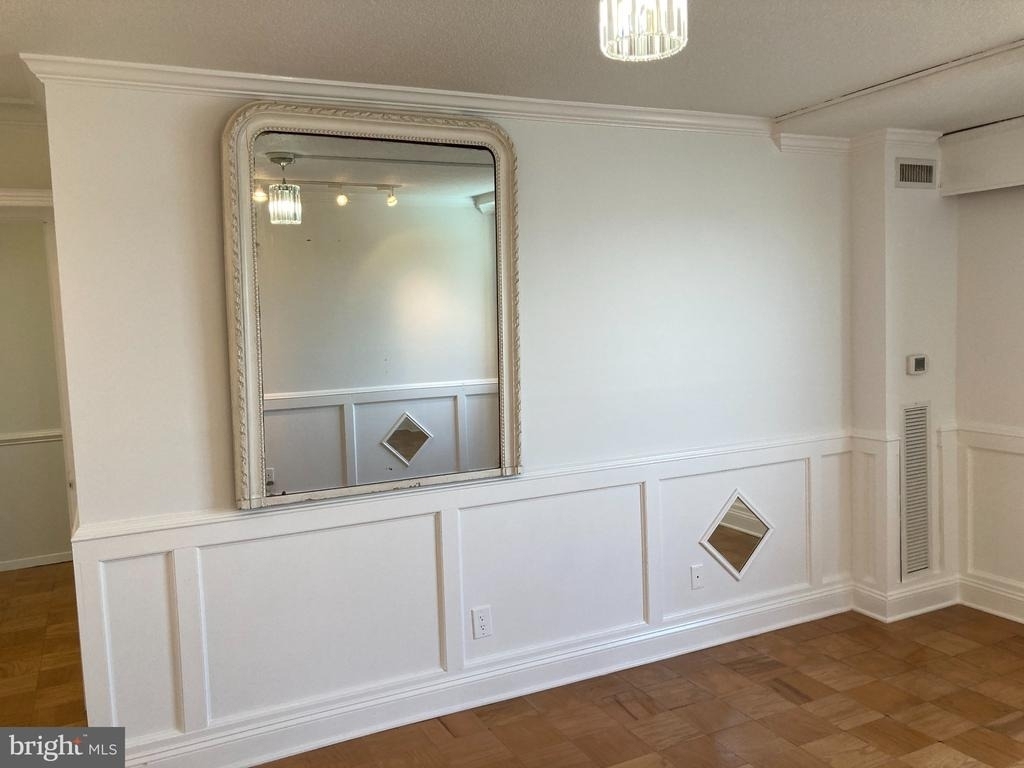 501 Slaters Lane - Photo 14