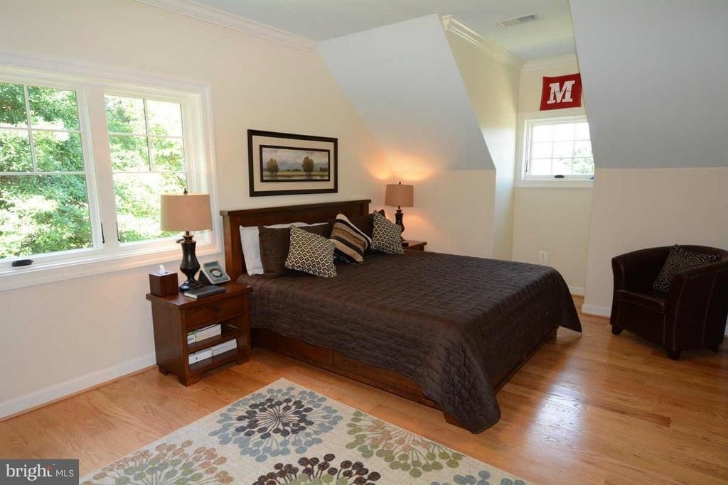 5010 Williamsburg Boulevard - Photo 11