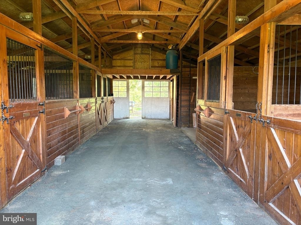 7149 Gordonsville Road - Photo 39