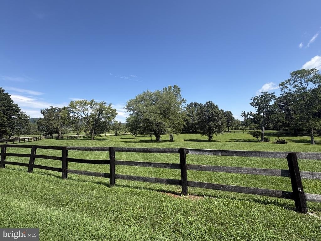 7149 Gordonsville Road - Photo 47