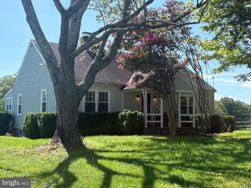 7149 Gordonsville Road - Photo 0