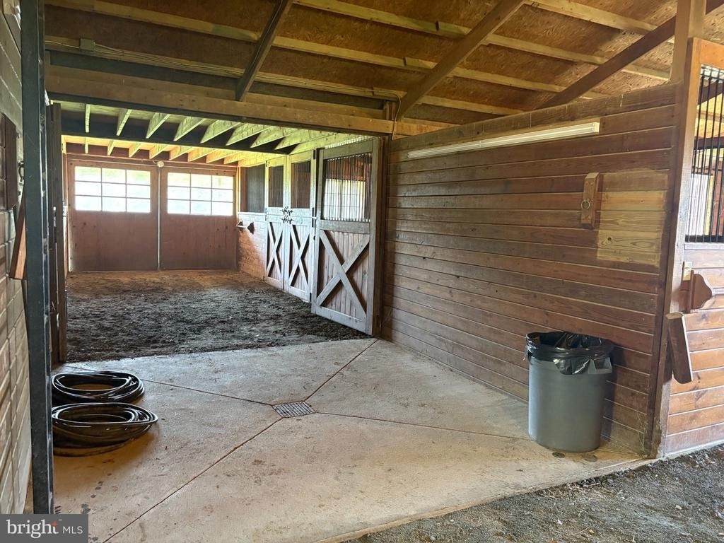 7149 Gordonsville Road - Photo 34