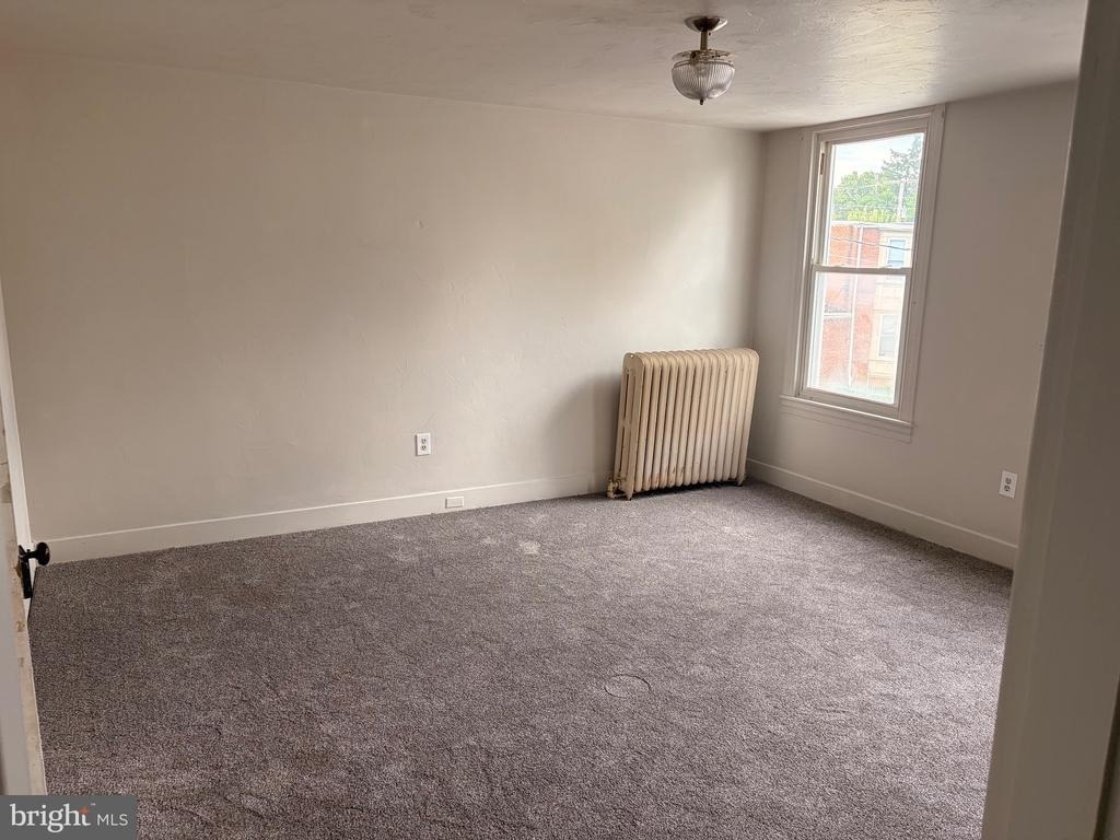 424 Smith Street - Photo 3
