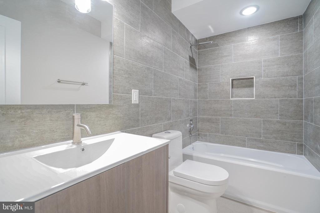 1201 N Taylor Street - Photo 23