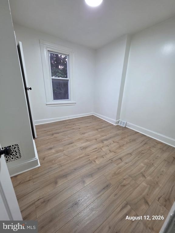 4228 N Fairhill Street - Photo 10
