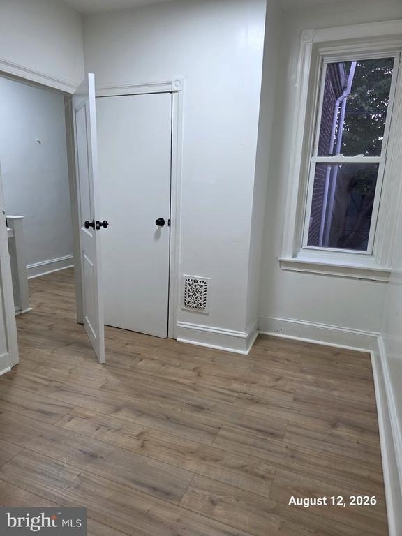 4228 N Fairhill Street - Photo 8