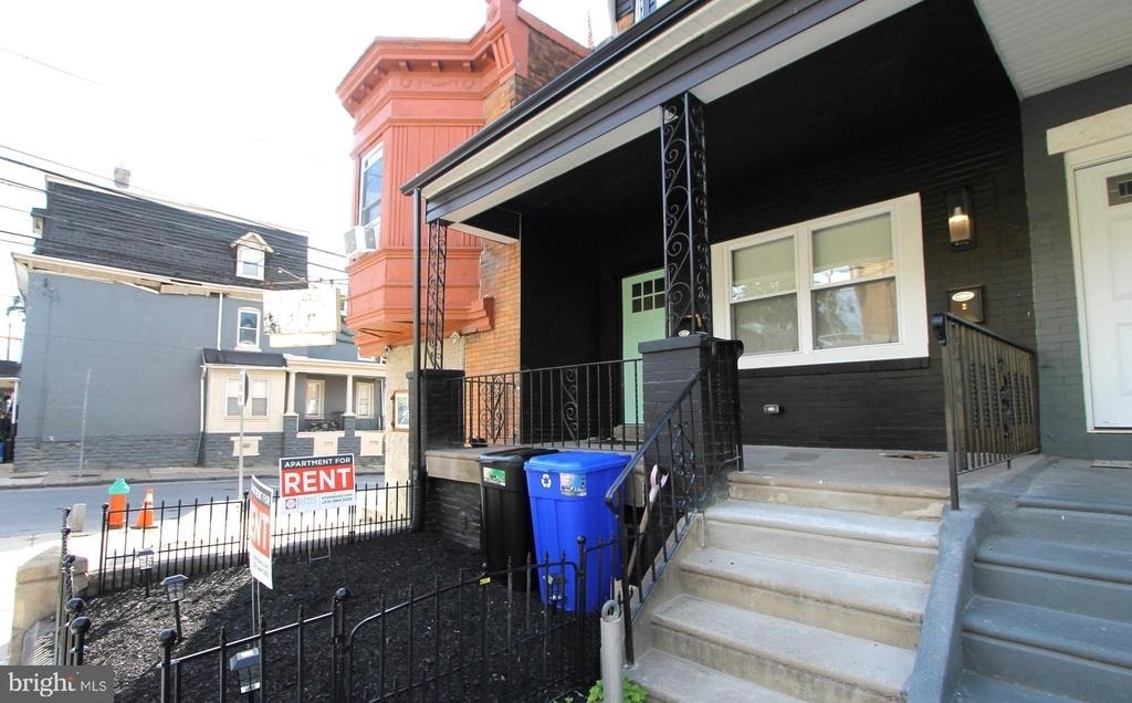 103 E Coulter Street - Photo 25