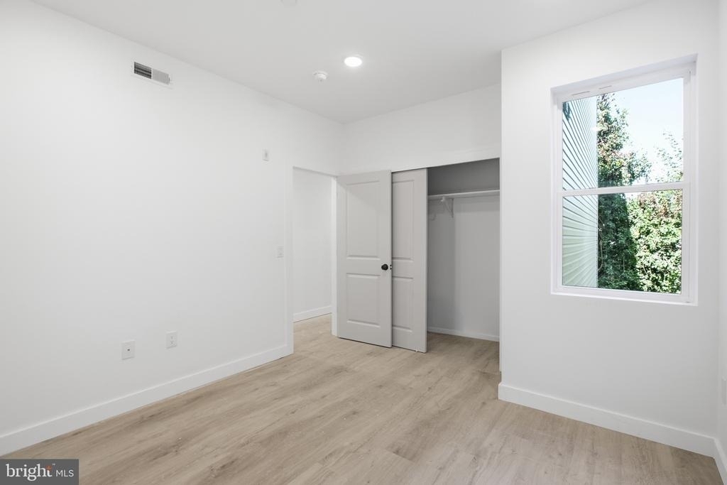 2346 N 16th Street - Photo 8