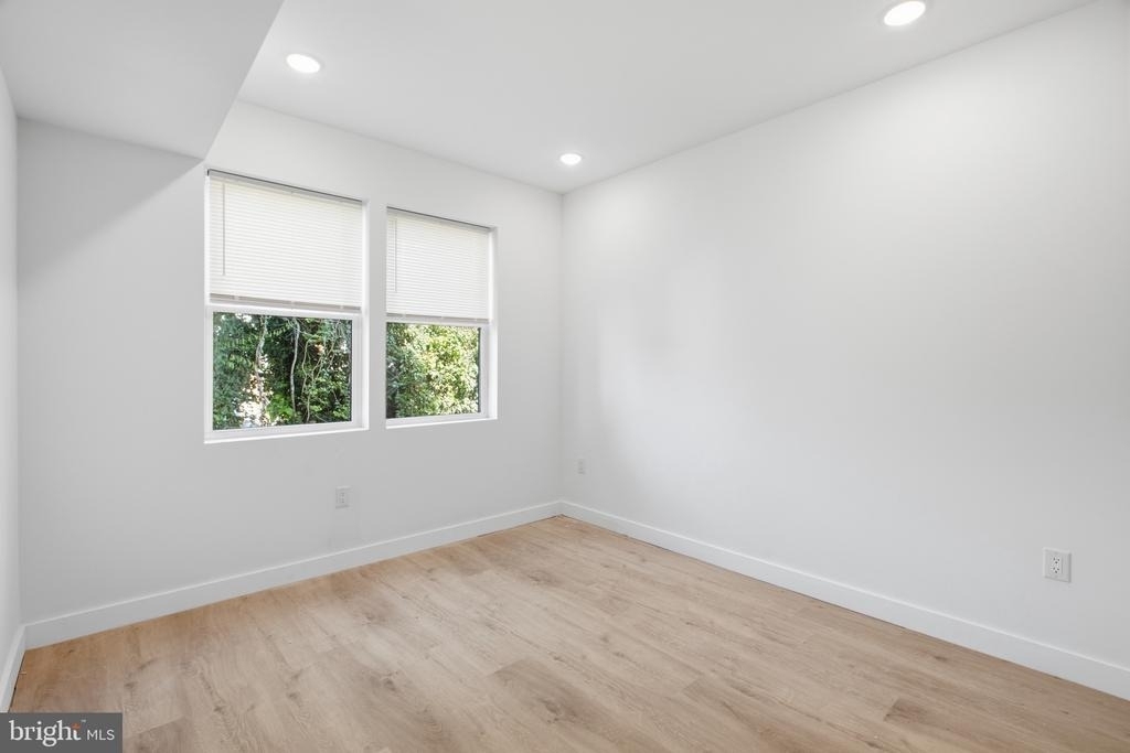 2346 N 16th Street - Photo 10