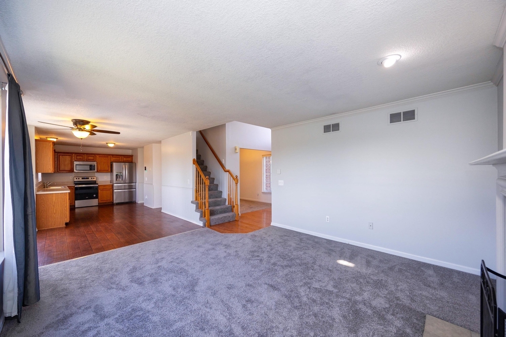 7798 Greene Farm Drive - Photo 18