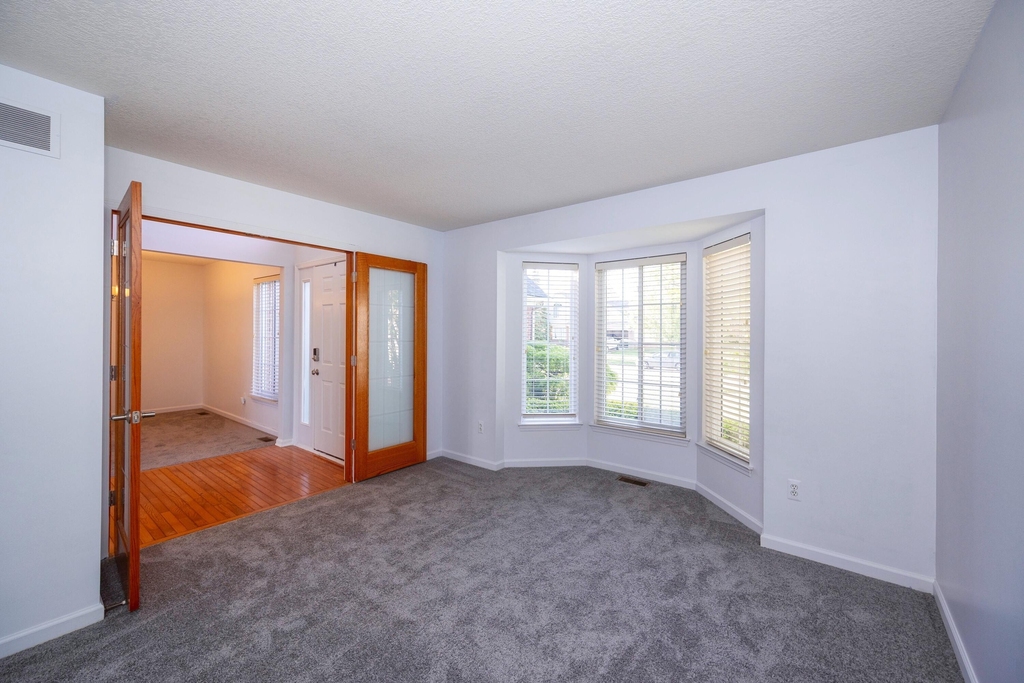 7798 Greene Farm Drive - Photo 13