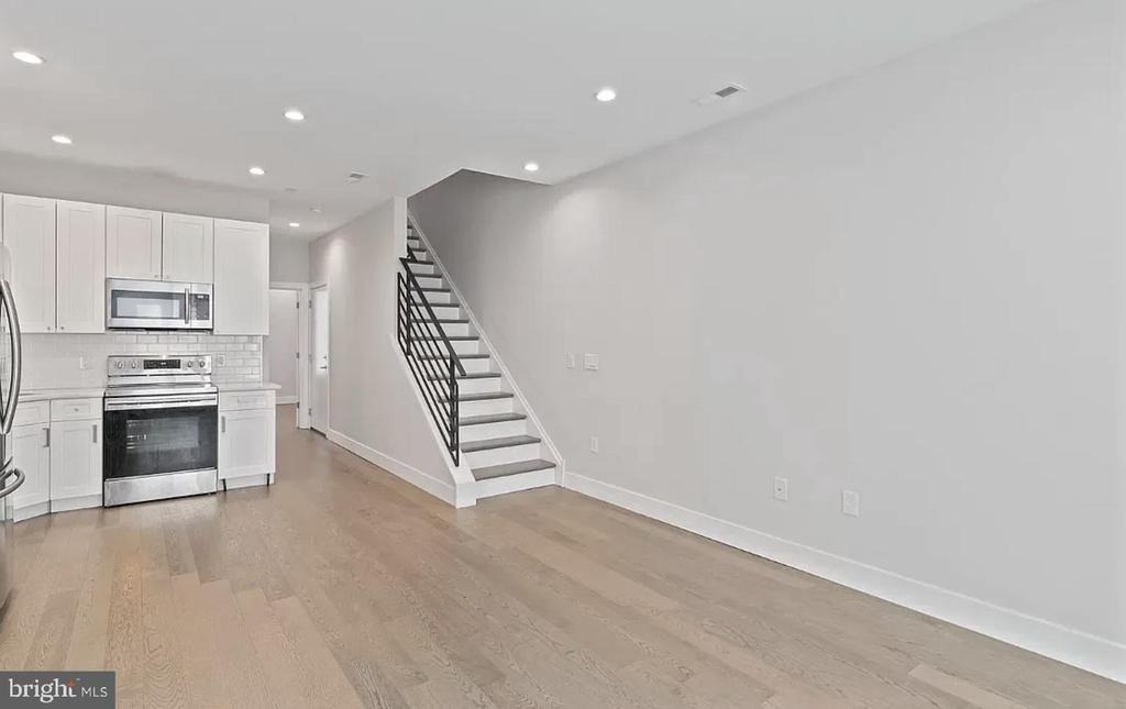 2118 N 8th Street - Photo 2