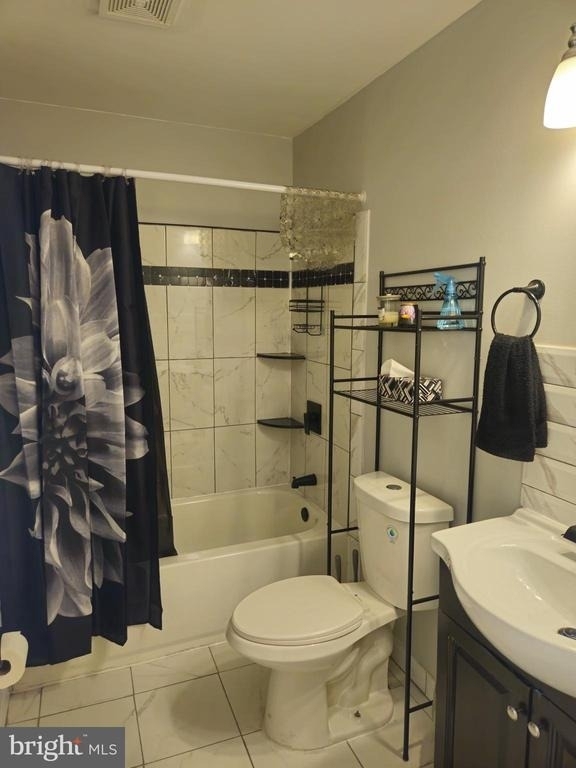218 E Price Street - Photo 15