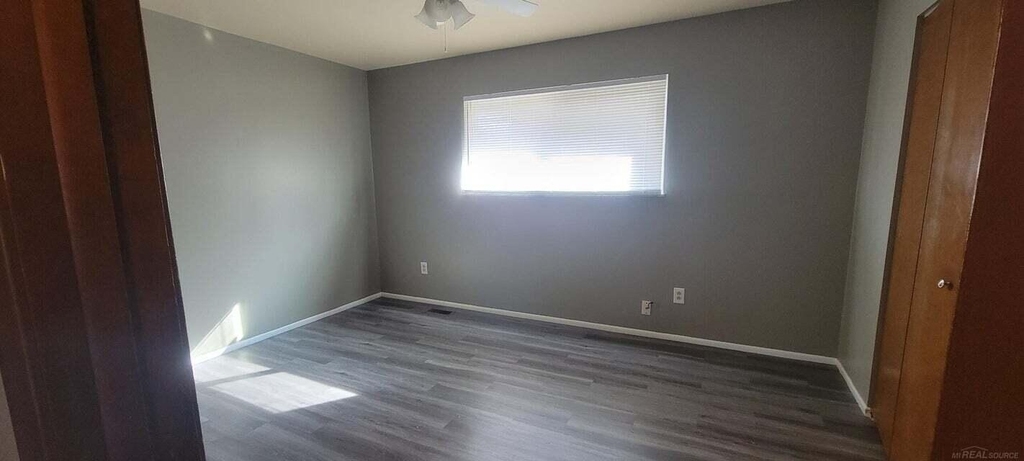 22720 Stair Drive - Photo 6