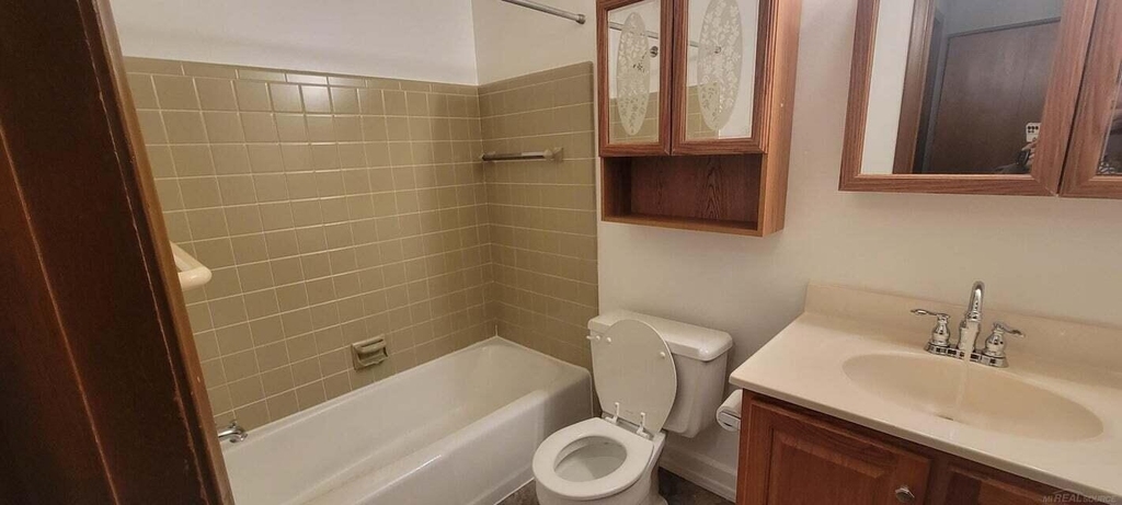 22720 Stair Drive - Photo 8