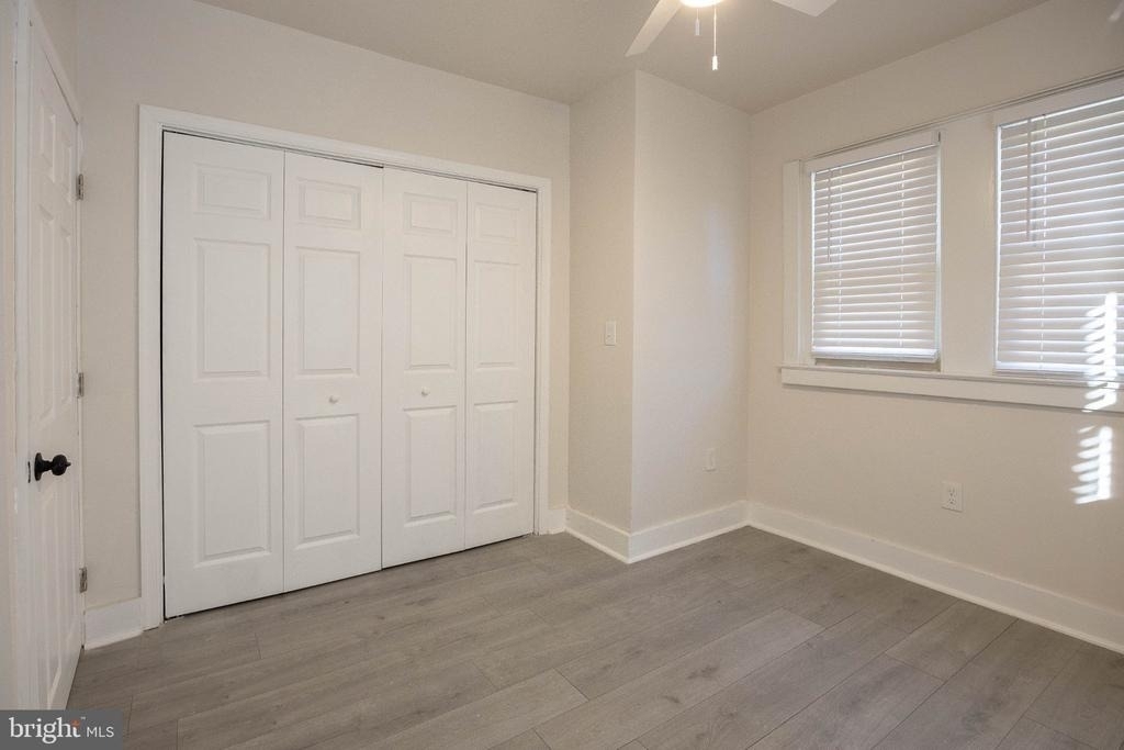 6649 Blakemore Street - Photo 14