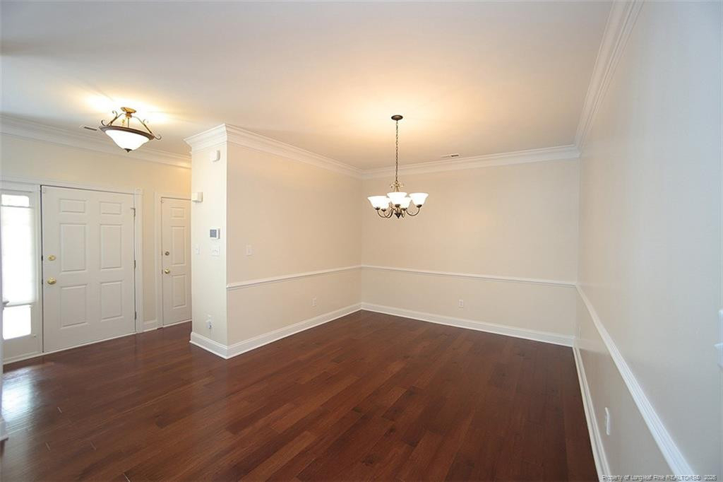 9506 Dellbrook Court - Photo 7