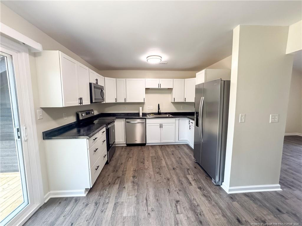 533 Coronation Drive - Photo 5